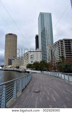 Tampa, Flordia, Usa - January 7, 2017: The Riverwalk In Downtown Tampa