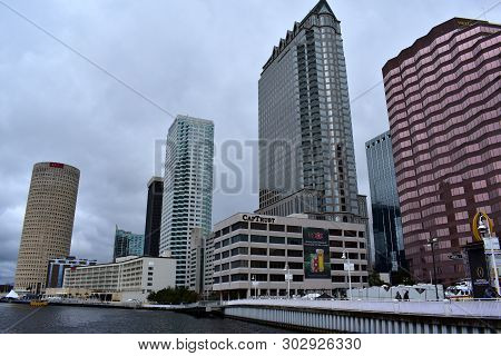 Tampa, Flordia, Usa - January 7, 2017: The Riverwalk In Downtown Tampa
