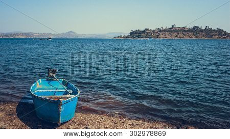 Dudhni Lake Is One Of The Most Scenic Place And Serene Atmosphere With The Huge Waterfront In The Un