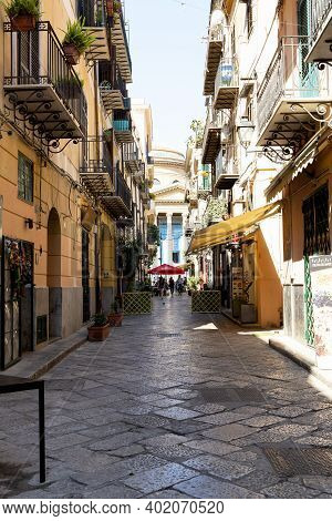 The Historic Center Of Palermo, Via Bara All'olivella