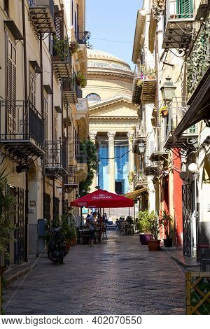 The Historic Center Of Palermo, Via Bara All'olivella