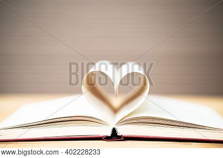 Pages Of Book Curved  Heart Shape
