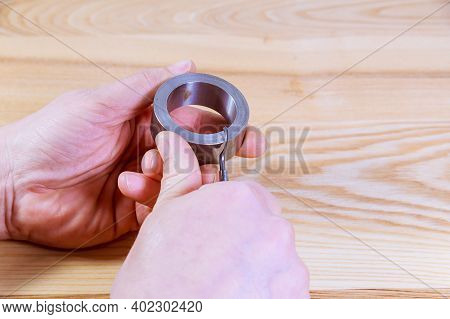 Deburring Tool For Metal, Wood, Aluminum, Copper And Plastic. The Process Of Deburring Metal.