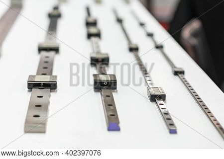Many Size Of High Quality And Precision Linear Ball Bearing And Guide Way Support Of Machine For Ind
