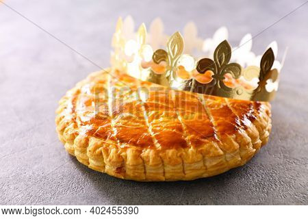 homemade epiphany cake with crown