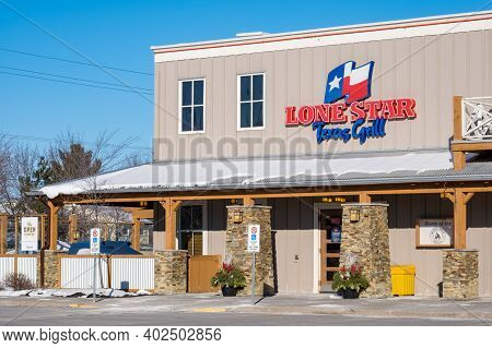 Ottawa, Ontario, Canada - January 8, 2021: The Main Entrance At A Lone Star Texas Grill Tex-mex Rest