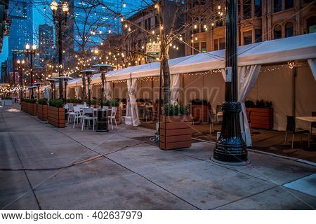 Chicago, Il December 16, 2020, Exterior Of Beatrix Restaurant With Outside Outdoor Eating On A Close
