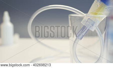Oxygen Mask Of Nebulizer, Medical Equipment For Pneumonia, Covid, Sars And Bronchitis Treatment. Inh