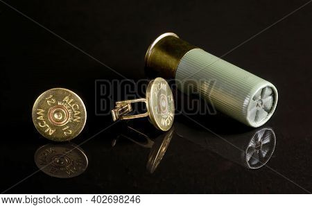 Dallas,texas - Jan 10,2021  Antique 12 Gauge Shotgun Shell Cufflinks Made In The 1950\'s By Alcan Co
