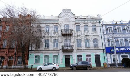 Astrakhan, Russia, January 7, 2021. Old Buildings Of The City. Admiralteyskaya Street.