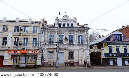Astrakhan, Russia, January 7, 2021. Old Buildings Of The City. Admiralteyskaya Street.