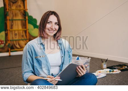 Creative Hobby And Freelance Artistic Work Job. Caucasian Woman Artist Illustrator Painting Drawing 