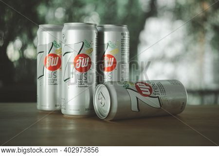 Samut Prakan, Thailand - January 12, 2021 : Can Of 7up Lemonade Soda Drink Of 32 Ml. , Free Of Sugar