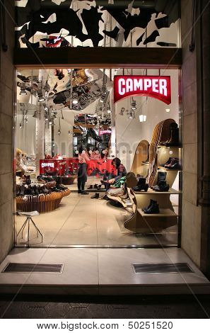 Camper Shoe Store