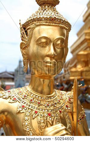 kinnaree in king palace