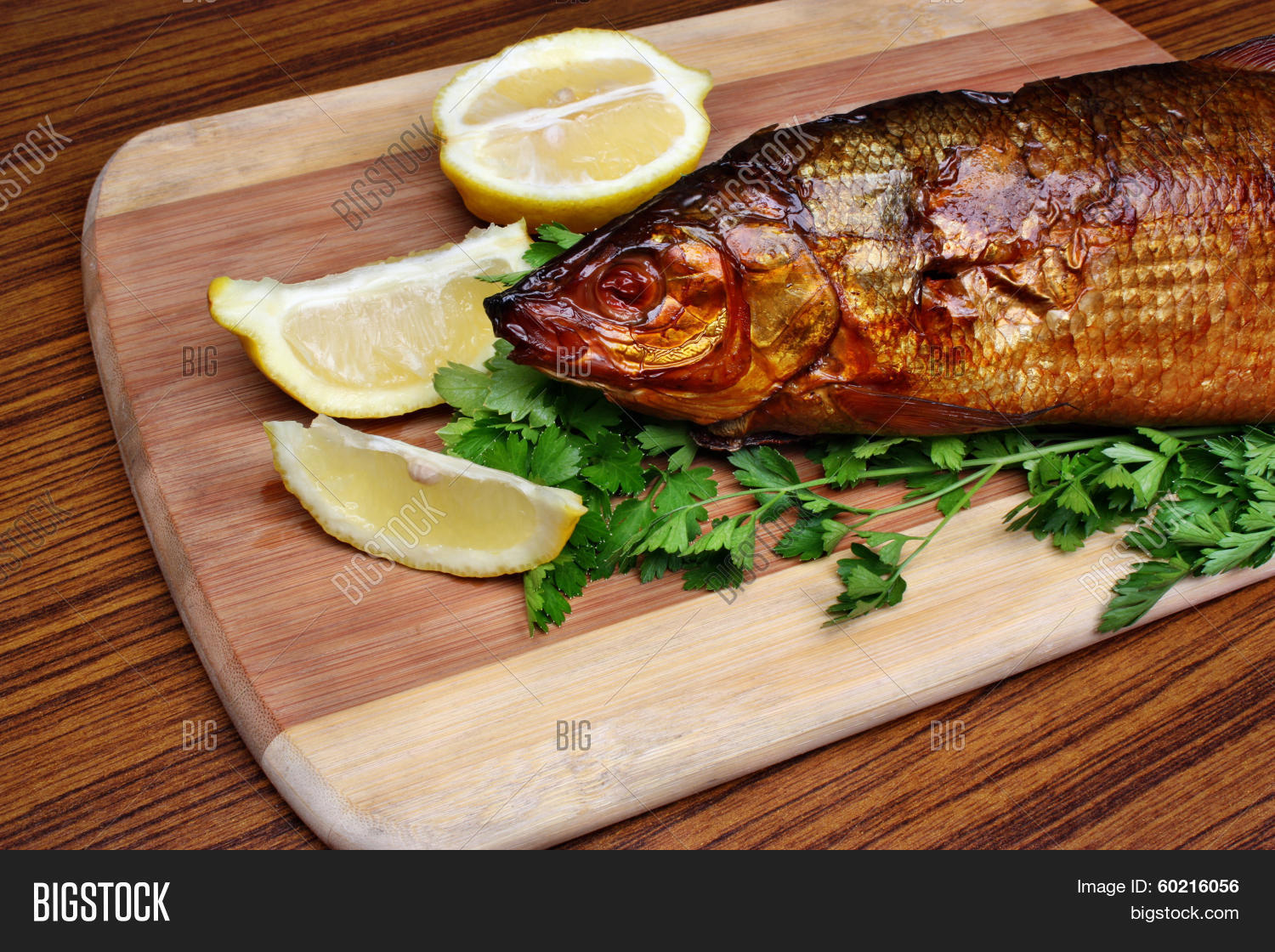 муксун рыба горячего копчения. севанский сиг горячего копчения. щекур рыба копченая. сиг рыба копченая. северная рыба копченая.