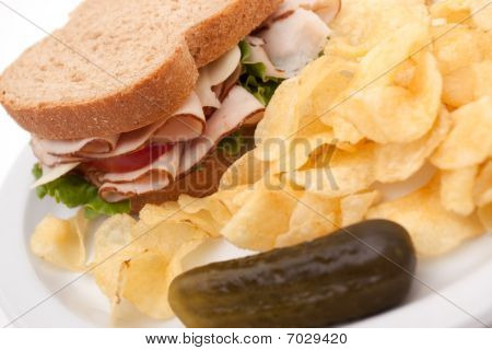 Turkey Sandwich con patatine fritte