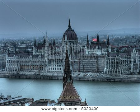 The Hungarian Parliament Building (Országház) - Hdr