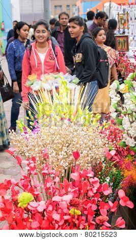 Spongewood Made Artificial Colored Flowers