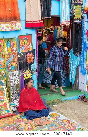 Handmade Painted Clothes, Indian Handicrafts Fair At Kolkata