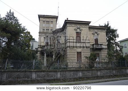Halloween Horror House