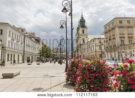 Warsaw - July 09: Holy Cross Church Built Between 1679-1696 In Baroque Style And Staszic Palace Buil