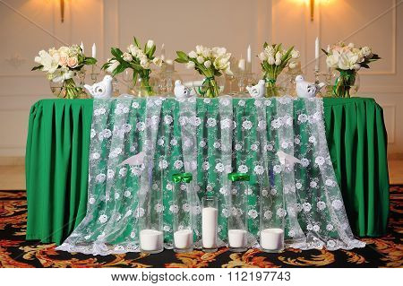 Table of bride and groom