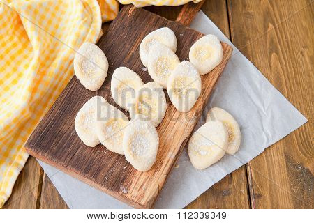Fresh Limonaie With Powdered Sugar