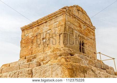 Pasargad Great Cyrus tomb