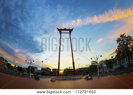 The Giant Swing 