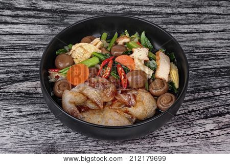 Fried Big Noodle Topped Mixed Vegetables For Organic Food.