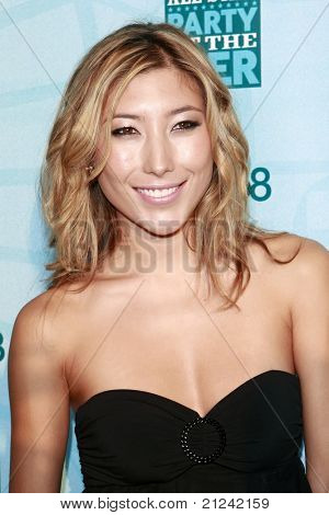 SANTA MONICA - 14 lipca: Dichen Lachman w Fox TCA Summer Party w Santa Monica w Kalifornii Ju