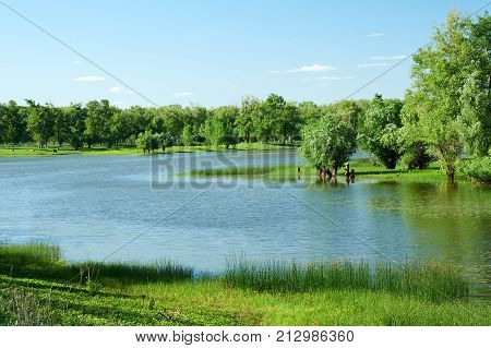 The Ural River. Kazakhstan. West-Kazakhstan region.
The Ural is a river flowing through Russia and Kazakhstan in Eurasia.