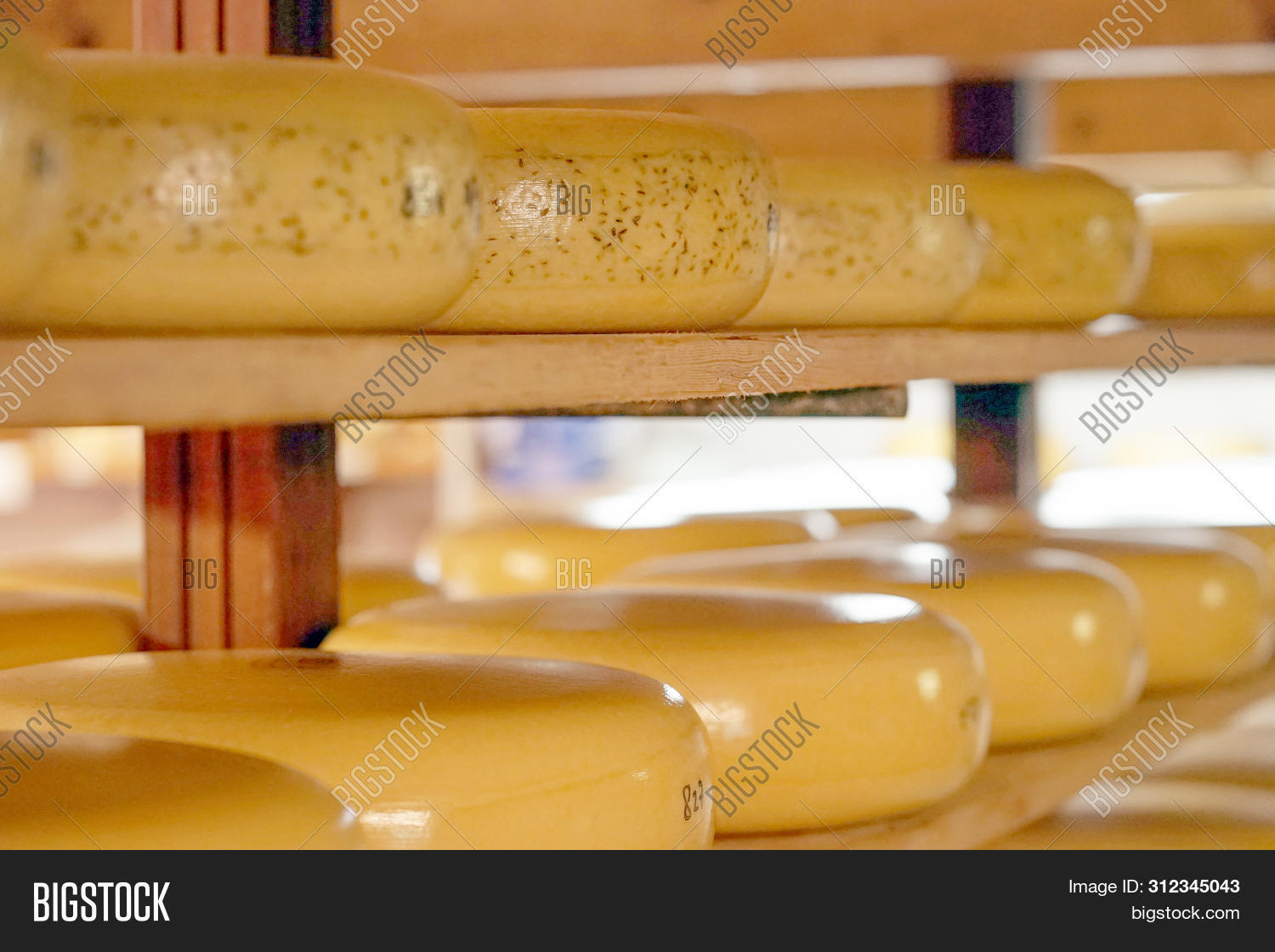 Imagen y foto Heads Cheese On (prueba gratis) | Bigstock