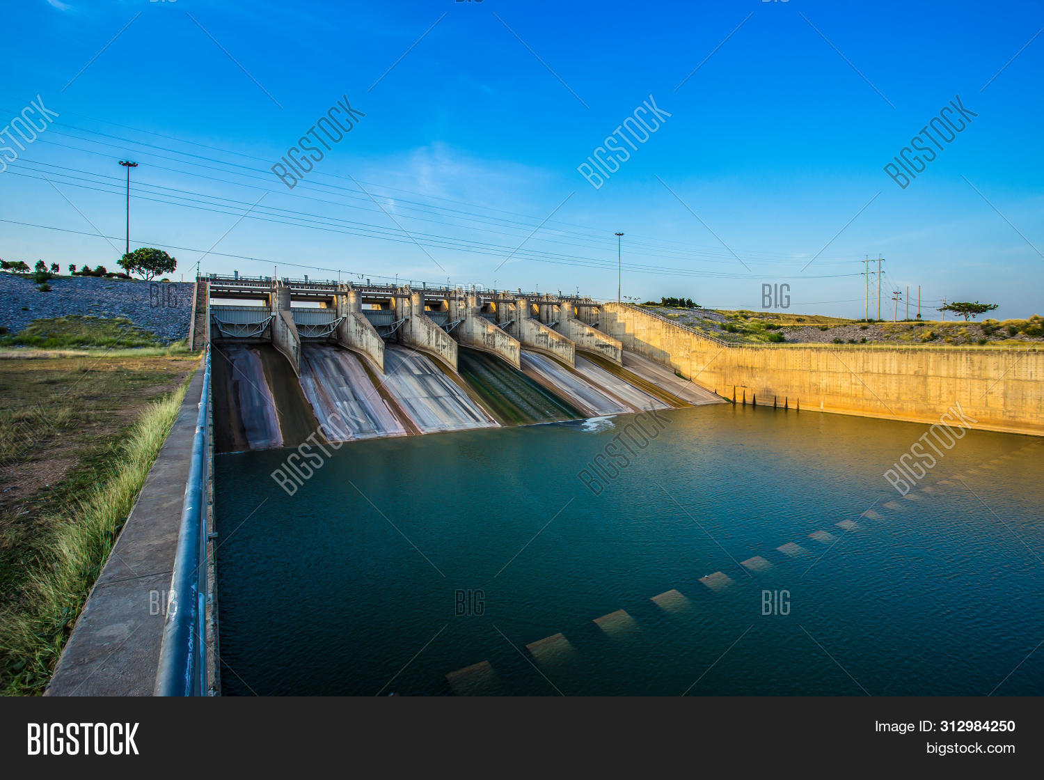 Dried Empty Reservoir Image & Photo (Free Trial) Bigstock