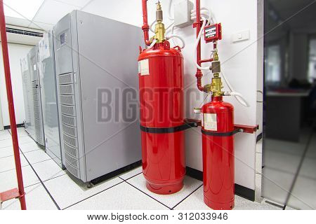 Fm-200 Suppression Systems, Fm200 Gas Flooding System, Gas Suppression System In Data Center Room