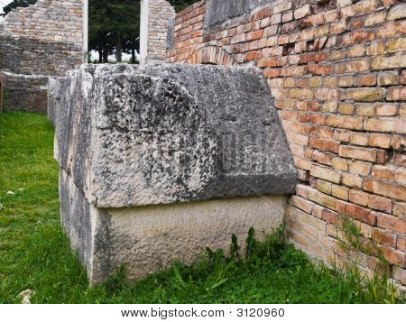 Salona