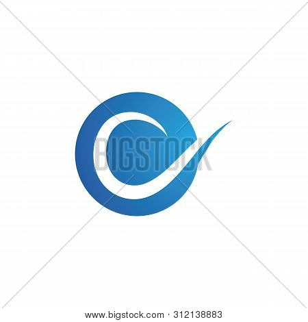 C Letter Logo Template