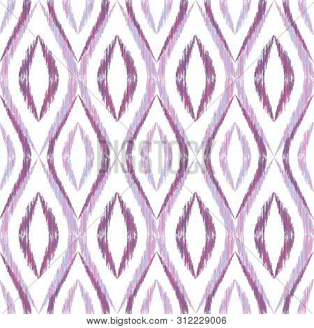 Ikat Ogee Seamless Vector Pattern Illustration. Ethnic Fabric Print Geometric Ikat Pattern. Modern O