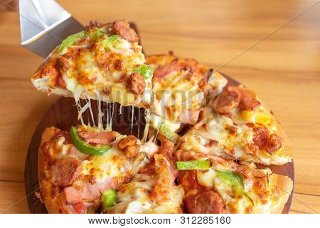 Hot Pizza Dip Tray Of Pizza Toppings Include Ham, Pork, Paprika And Vegetables, Pizza, Italian Food 