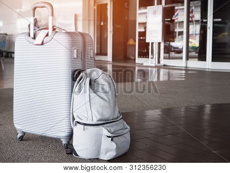 Sillver Suitcases Or Baggage Holder Tag Blank At Front Airport Departure Lounge, Traveler Luggage Te