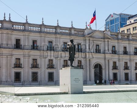 Santiago De Chile, Chile - January 26, 2018: Monument To Arturo Alessandri Palma In Santiago De Chil