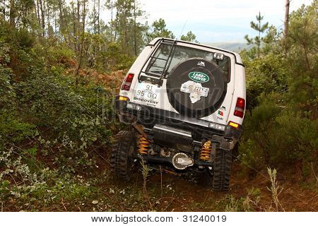 Bir bilinmeyen sürücü/takım üçüncü TT Jeep Turuna Katılma