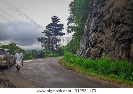 Morning Walk Through Beautiful Vagamon Hills Road