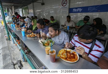 Transfer Road Roti Canai