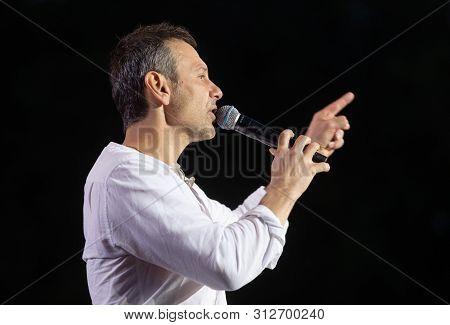 Svyatoslav Vakarchuk Ukrainian Rock Singer