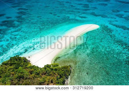 A Perfect Sandbar Beach With No People