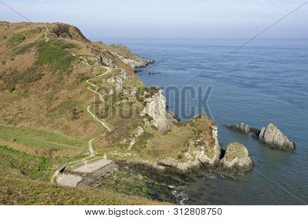 Bennett's Mouth And Bull Point