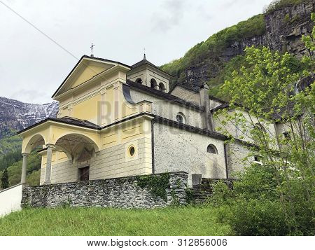 Church Of Santa Maria Assunta And Of St. John The Baptist Or Chiesa Di Santa Maria Assunta E Di San 