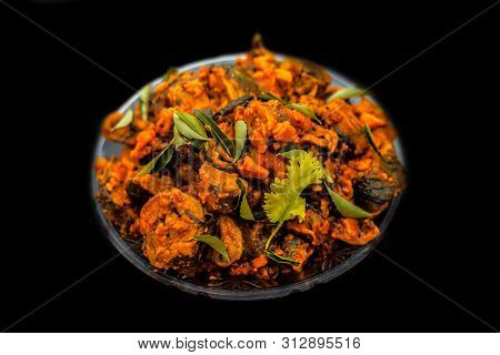 Famous Indian & Gujarati Snack Dish In A Glass Plate On Wooden Surface I.e. Patra Or Paatra Consisti